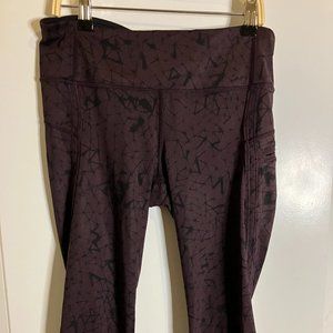 Lululemon cropped capri leggings size 6